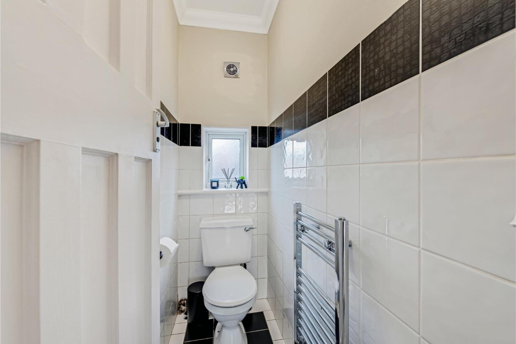 Sweet And Lovely 2Br With Free Parking London Exterior photo