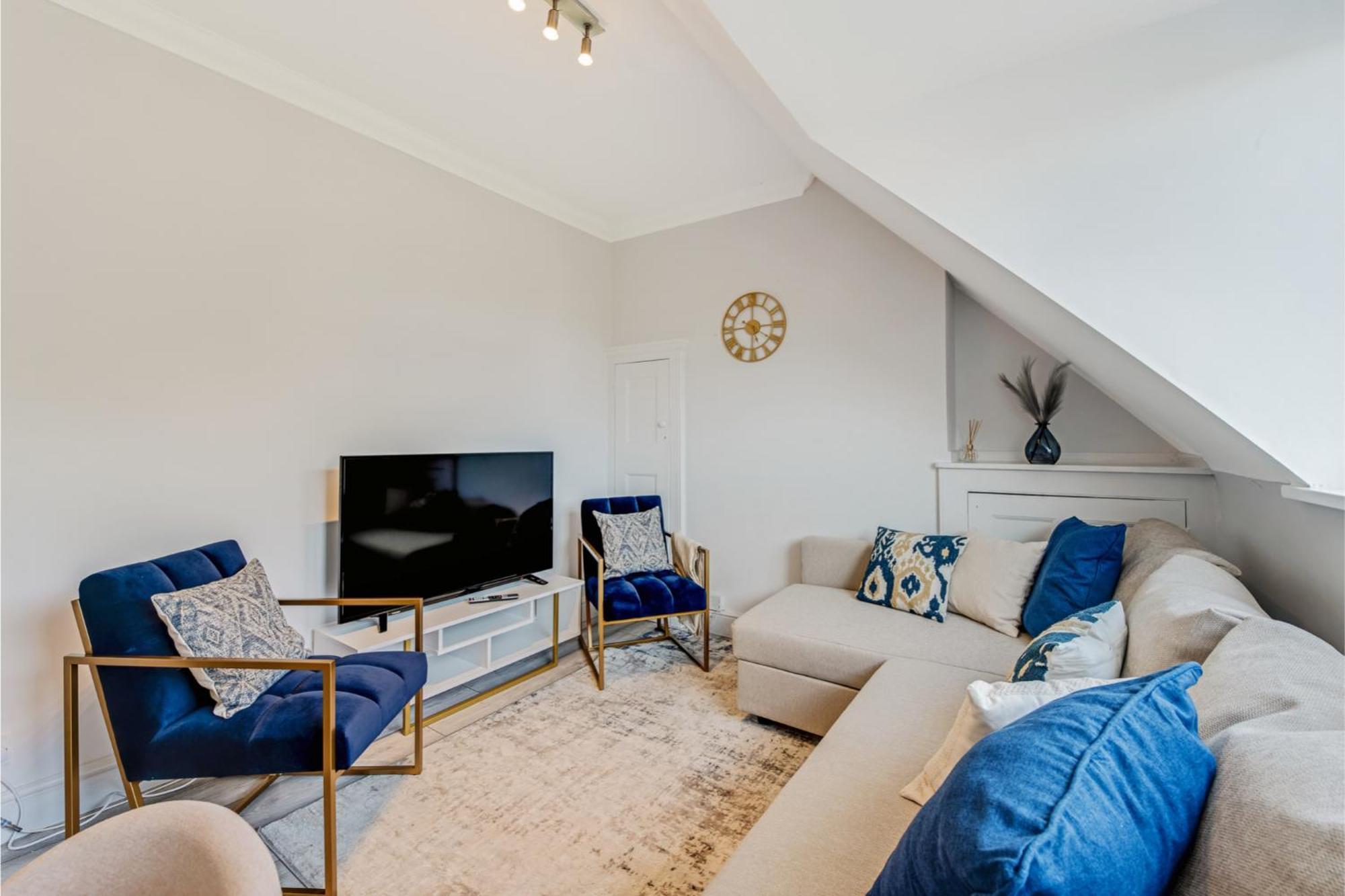 Sweet And Lovely 2Br With Free Parking London Exterior photo