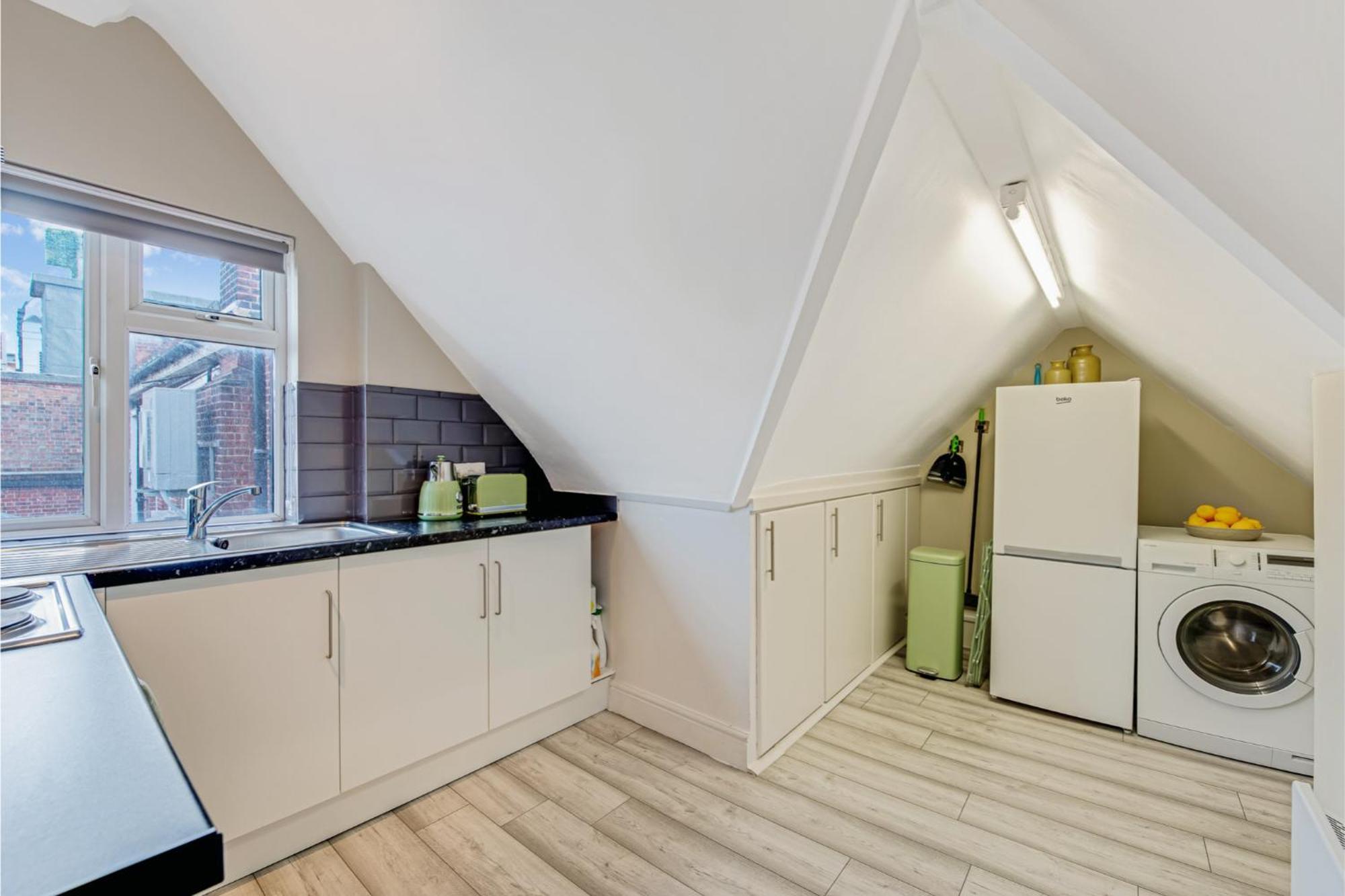 Sweet And Lovely 2Br With Free Parking London Exterior photo